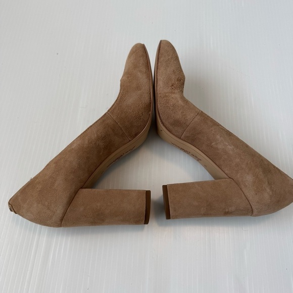 Sam Edelman Stillson Tan Suede Heels - Picture 5 of 9